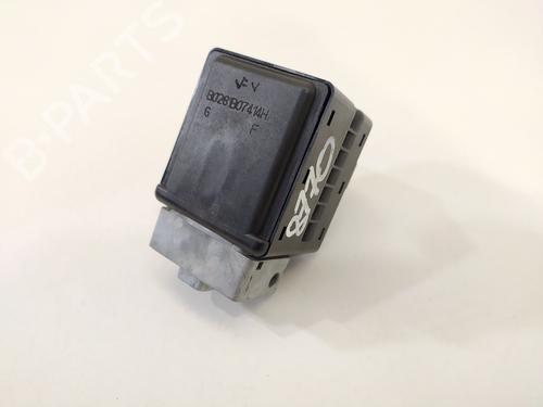 Used Electronic module RENAULT CLIO IV Grandtour (KH_) [2012-2021]  14302140