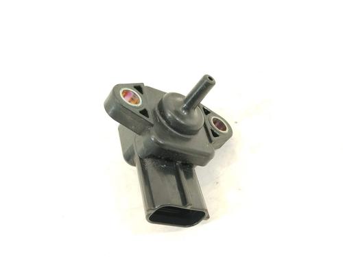Electronic sensor YAMAHA MOTORCYCLES YZF-R YZF-R6 (RJ05) | BP40101038M84 - Image 2
