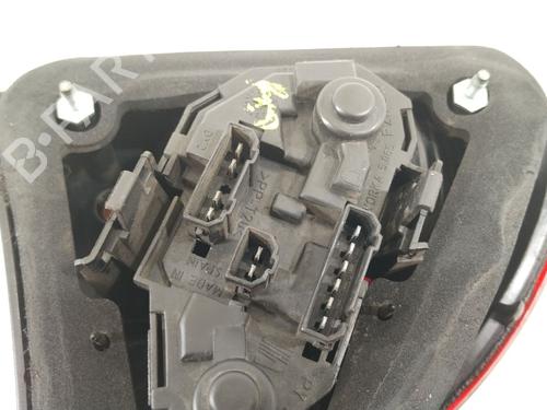 Right taillight SEAT LEON (1M1) 1.9 TDI | BP29564584C35