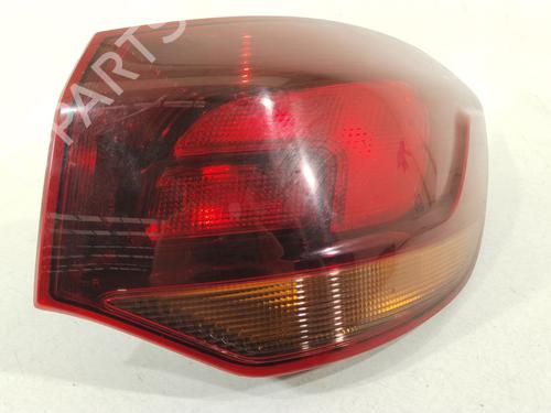 Used Right taillight Right taillight 32673309 32673309