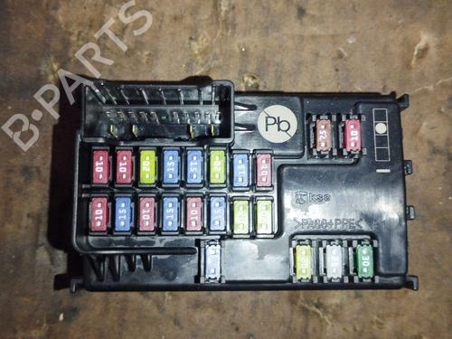 Used Fuse box Fuse box 31837373 31837373