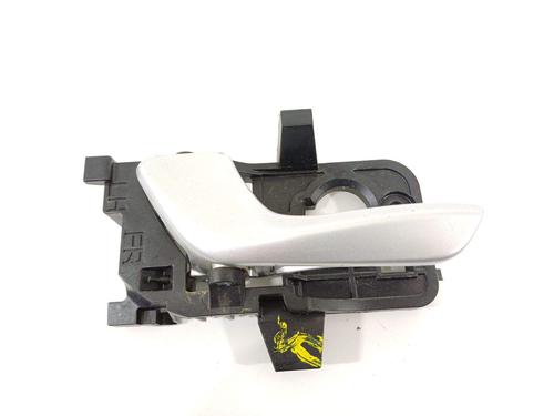 Used Front left interior door handle Front left interior door handle 29354922 29354922