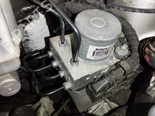 Used ABS pump FIAT BRAVO II (198_) 1.9 D Multijet (198AXB1A) (120 hp) 30399261