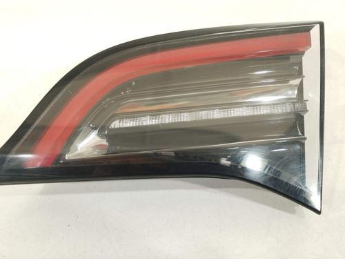 Right tailgate light TESLA MODEL 3 (5YJ3) EV | BP36238518C80 - Image 2