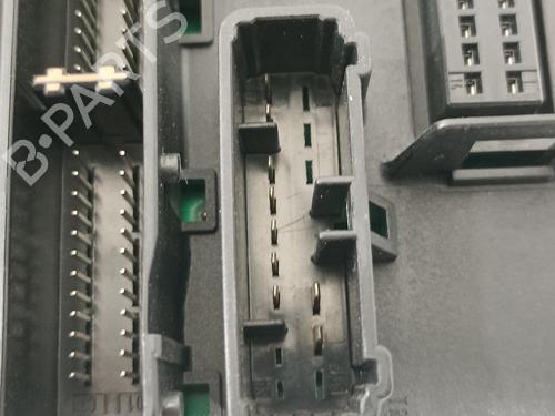 Fuse box OPEL VECTRA C (Z02)  | BP16813862E1 