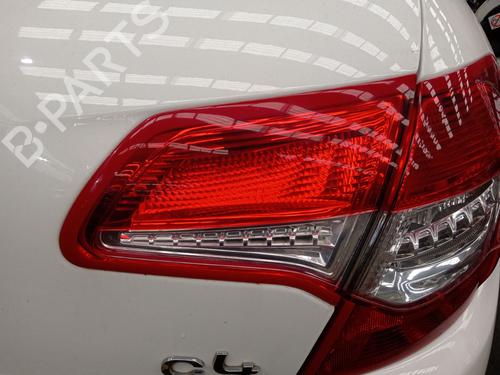 right-tailgate-light-citroen-c4-ii-nc_-2009-37152250 main image