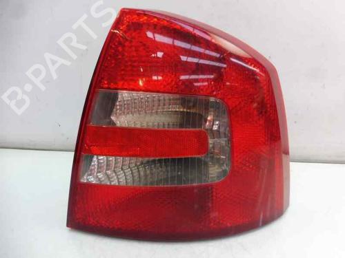 Used Right taillight SKODA OCTAVIA II (1Z3) [2004-2013]  2230111