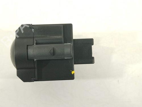 Switch VW GOLF VI (5K1) 1.6 TDI | BP38436115I30 - Image 4