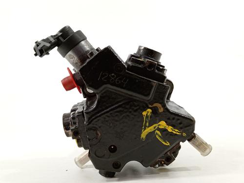 Used Injection pump OPEL VIVARO B Bus (X82) [2014-2019]  25742166