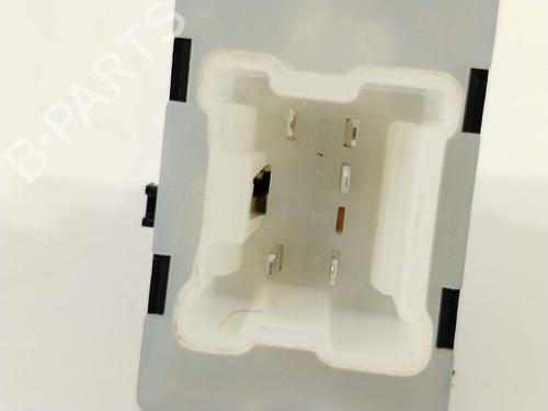 Right front window switch DACIA SANDERO III 1.0 TCe 90 | BP32208974I26 - Image 4