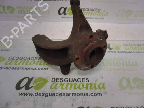 Used Left front steering knuckle RENAULT SCÉNIC II (JM0/1_) [2003-2010]  1879193