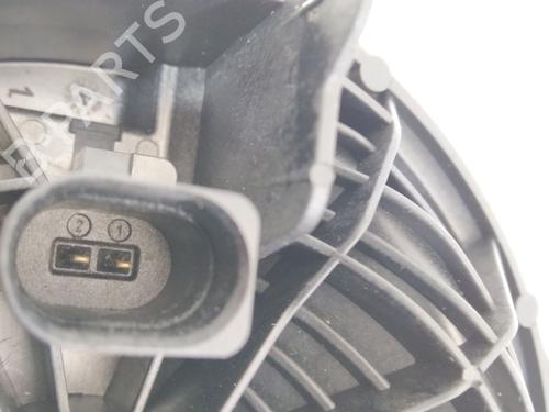 Tailgate handle VW PASSAT B6 (3C2) 2.0 TDI 16V | BP16796618C132 