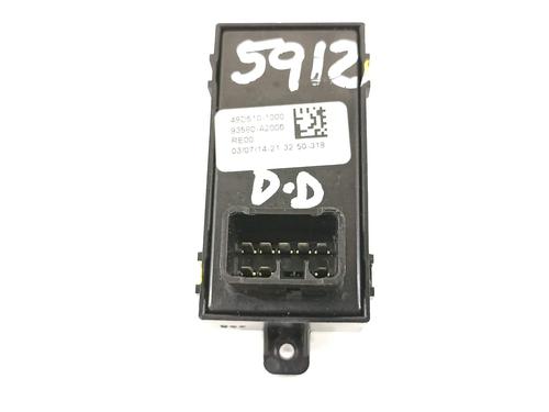 Right front window switch KIA CEE'D (JD) | BP16437377I26 - Image 2