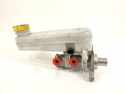 Used Brake master cylinder CITROËN JUMPER II Van 2.2 BlueHDi 140 (140 hp) 17189257