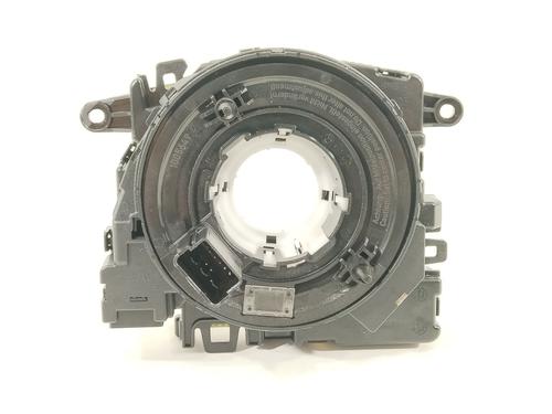 squib-airbag-audi-q2-gab-gag-2016-33980828 main image