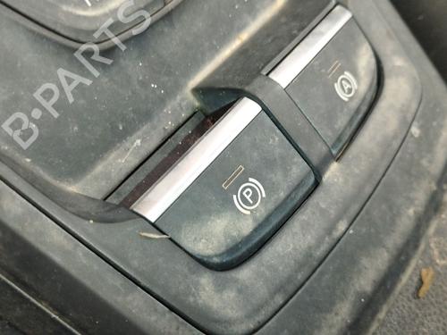 Used Hand brake Hand brake AUDI Q2 (GAB, GAG) 35 TFSI (150 hp) 33939053 33939053