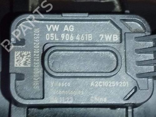 Mass air flow sensor VW CADDY V Box Body/MPV (SBA, SBH) 2.0 TDi | BP32442747M95 - Image 2