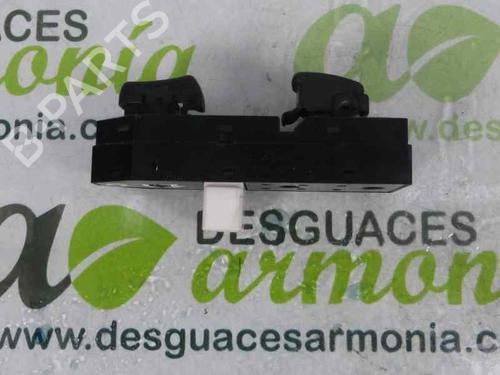 Right front window switch KIA SPORTAGE II (JE_, KM_)  | BP1938251I26 