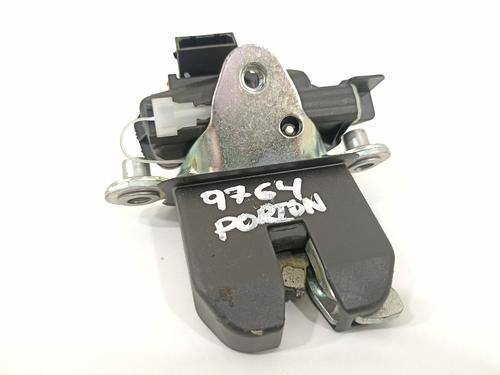 Used Tailgate lock SKODA FABIA II (542) 1.2 TSI (105 hp) 16791810