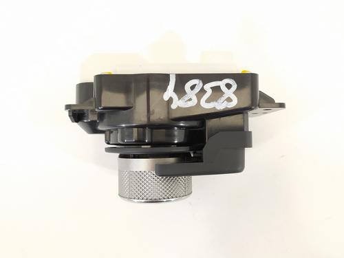 Switch INFINITI Q50 50 D | BP9293460I30