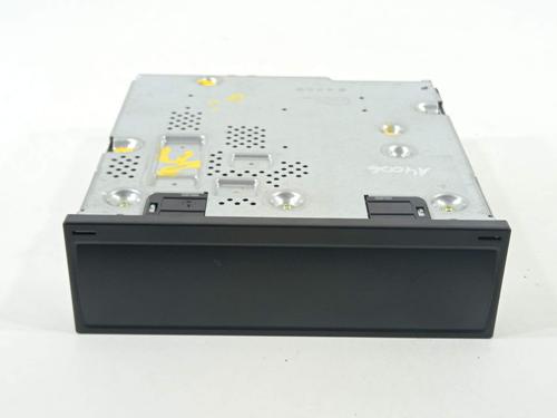 Used Radio Radio 25820779 25820779