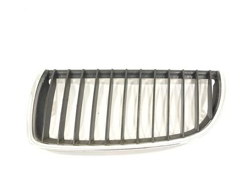 Used Grille BMW 3 (E90) 320 d (177 hp) 18704642