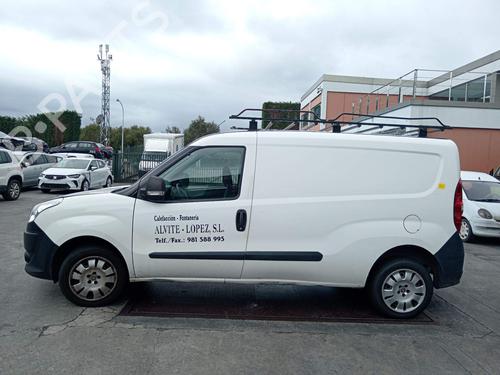 Gebruikte FIAT DOBLO Cargo (263_) 1.3 D Multijet 4953929 Onderdelen