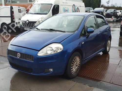 Fuse box FIAT GRANDE PUNTO (199_) 1.3 D Multijet (199.AXD11, 199.AXD1A, 199.AXD1B,... | BP16215968E1 