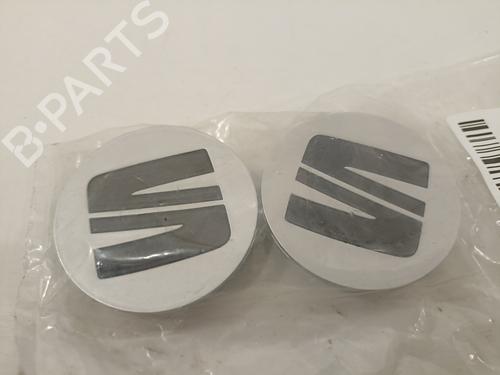 Used Hub cap SEAT ARONA (KJ7, KJP) 1.0 TSI (110 hp) 25803608