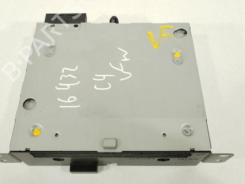 Used Radio Radio 37713018 37713018