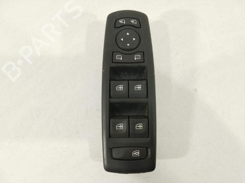 left-front-window-switch-renault-megane-iii-hatchback-bz01_-b3_-2008-32329117 main image