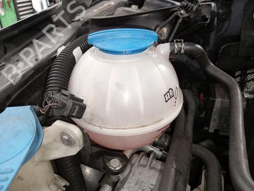 Used Expansion tank Expansion tank 36800773 36800773