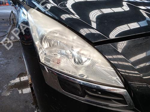 Faro derecho PEUGEOT 5008 (0U_, 0E_) 1.6 HDi (112 hp) 31194781