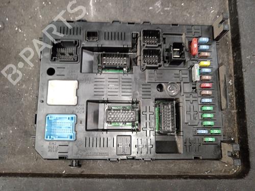 Used Fuse box Fuse box CITROËN BERLINGO Box Body/MPV (B9) 1.6 HDi 90 (90 hp) 34737216 34737216