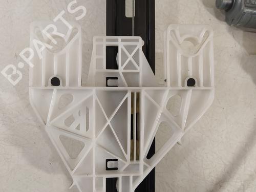 Rear right window mechanism AUDI A3 Sportback (8VA, 8VF) 2.0 TDI | BP7225592C25 