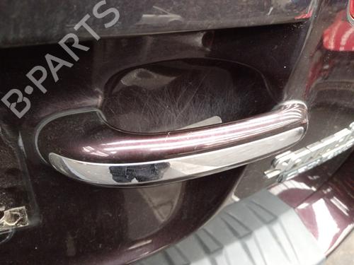 Used Tailgate handle HYUNDAI SANTA FÉ II (CM) 2.2 CRDi GLS 4x4 (150 hp) 18297701