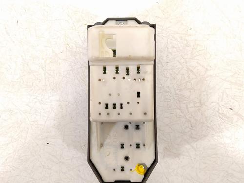 Left front window switch TOYOTA YARIS (_P9_) | BP11792639I27 - Image 3