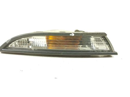 Used Right front indicator Right front indicator 38926950 38926950
