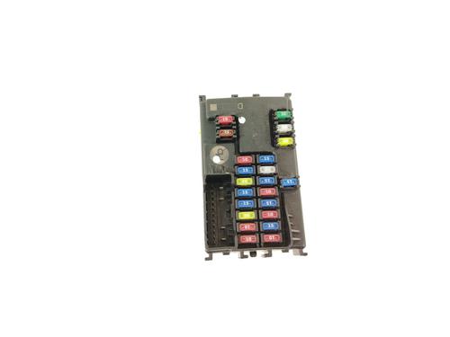 fuse-box-hyundai-i30-pde-pd-pden-2016-32141817 main image