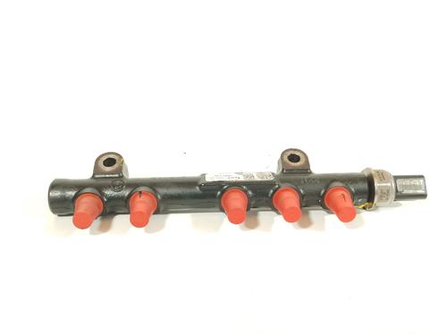 Injection rail FORD FIESTA VI (CB1, CCN) | BP32232666M98