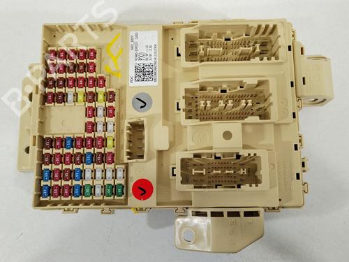 Used Fuse box Fuse box HYUNDAI KONA (SX2) 1.6 GDi Hybrid (129 hp) 33294835 33294835