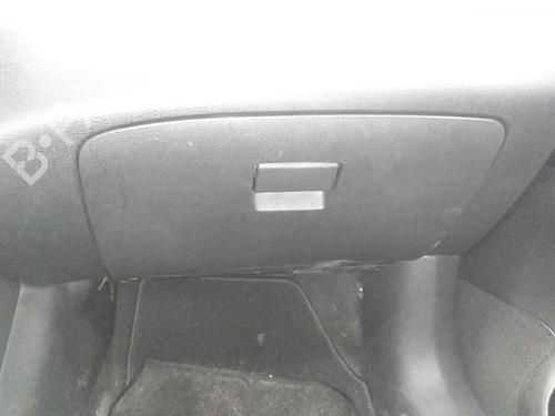 Used Glove box NISSAN PULSAR Hatchback (C13) 1.5 dCi (110 hp) 31157511