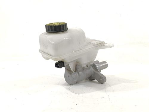 Used Brake master cylinder Brake master cylinder TOYOTA COROLLA Hatchback (_E21_, _EA1_, _EH1_) 1.8 Hybrid (ZWE211) (98 hp) 39618649 39618649