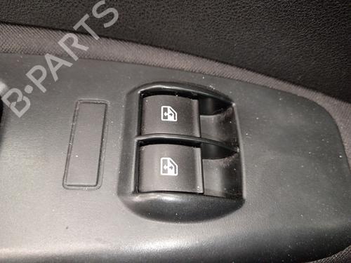 Used Left front window switch Left front window switch 37152260 37152260