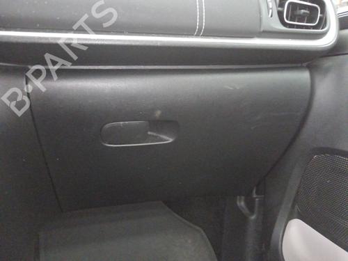 Used Glove box Glove box 38045255 38045255