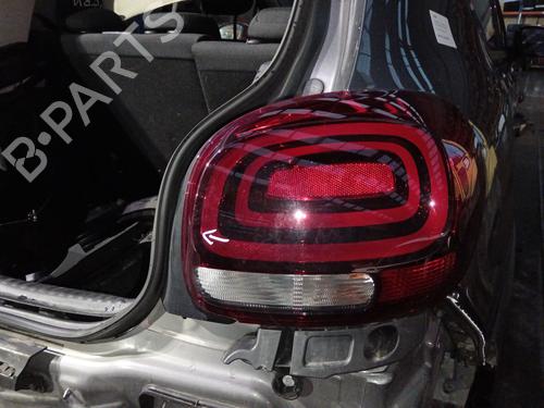 Used Right taillight Right taillight 38045242 38045242