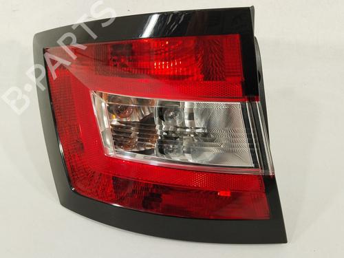 Used Left taillight Left taillight SKODA FABIA III Estate (NJ5) [2014-2022] 32998620 32998620