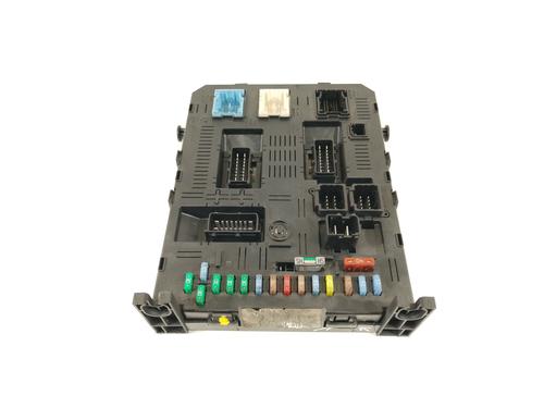 Used Fuse box CITROËN C5 II (RC_) 1.6 HDi (RC8HZB) (109 hp) 30259462