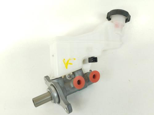 Used Brake master cylinder KIA STONIC (YB) [2017-2025]  11885662
