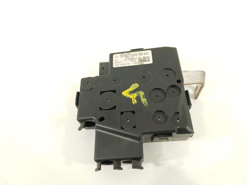 Used Fuse box Fuse box 26614228 26614228